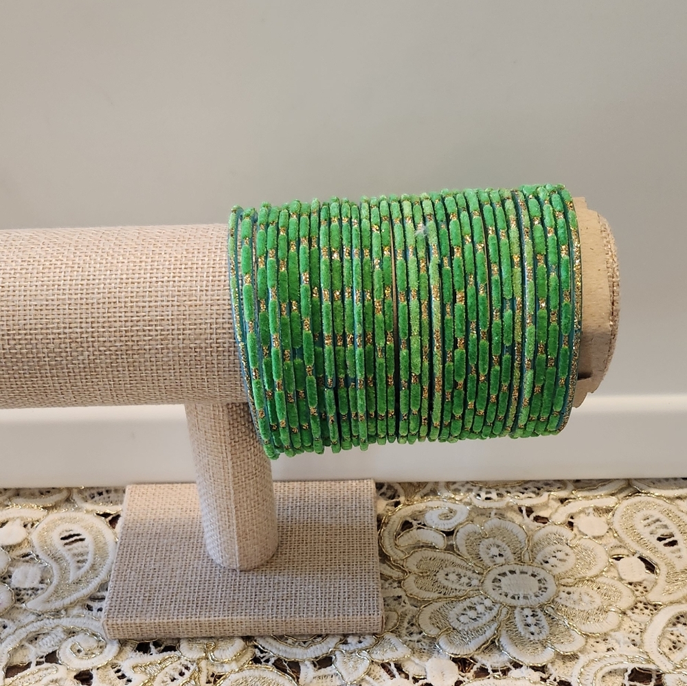 ✨️2-for $25.00 Vibrant Green Beaded Bracelets  NWT Or 1 For $13.00